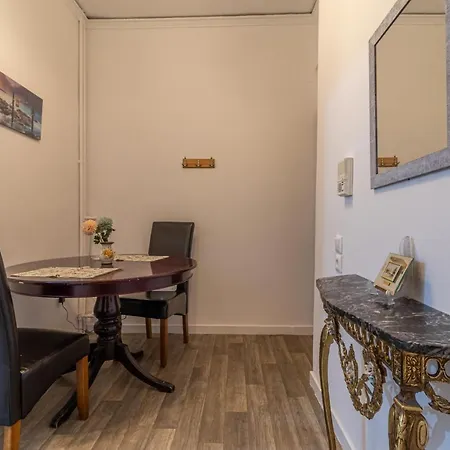Appartement Melange In Dt Loutráki